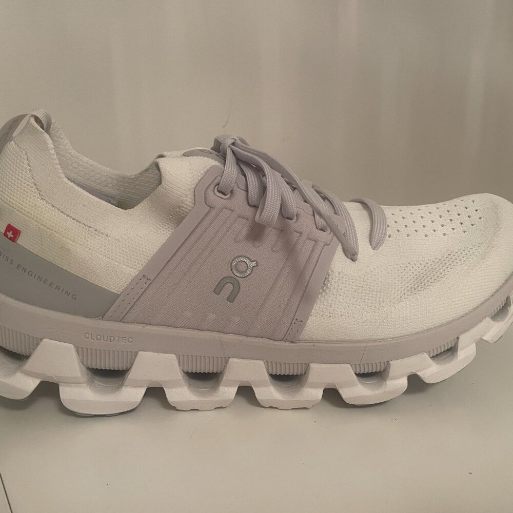 On Cloudswift 3 Women's Running Shoe - Frost - image 4